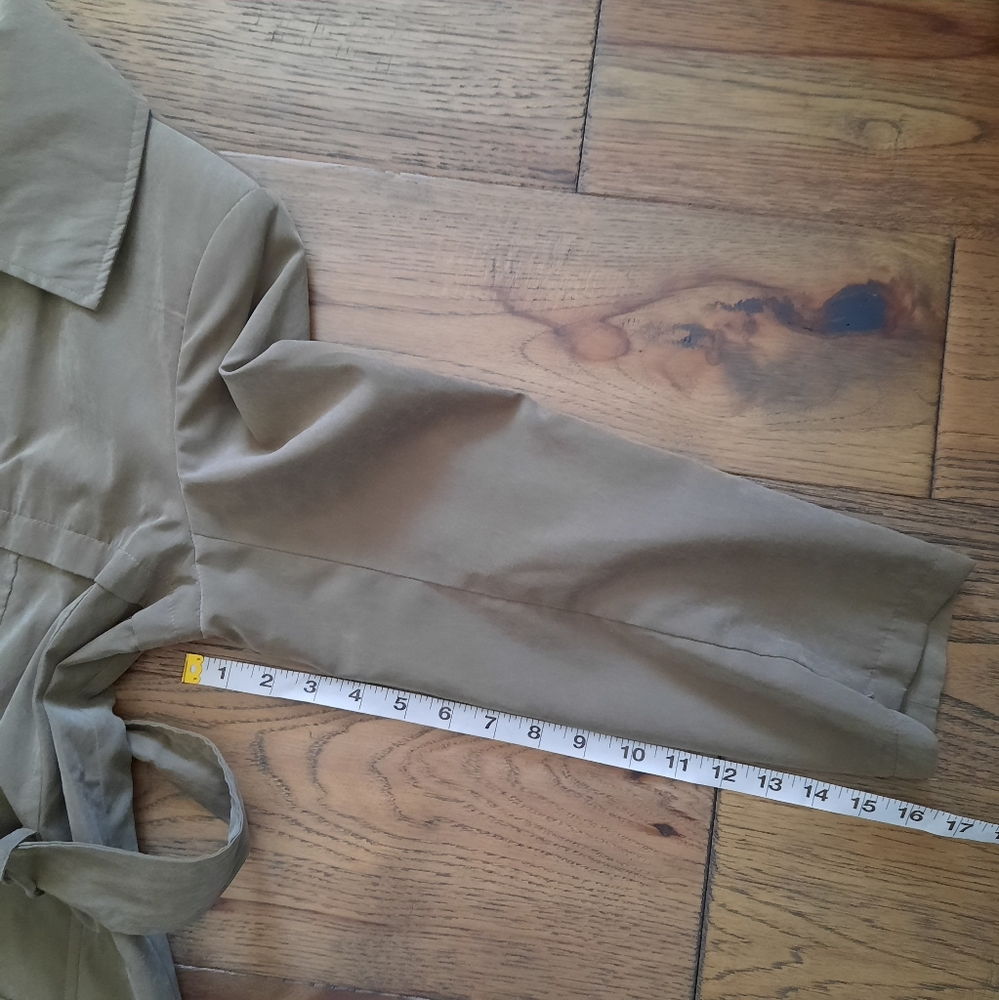 Elegant Khaki Trench Coat - Picture 10 of 14